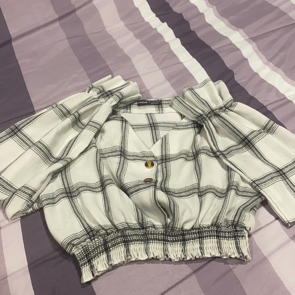 button down crop top